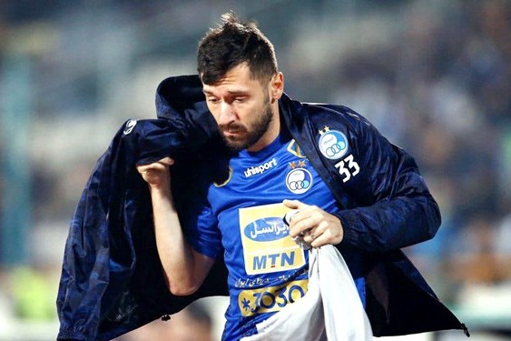  پشت پرده خروج شبانه میلیچ و بی‌تجربگی یک مسئول  پاسپورت بازیکن کروات را تقدیم کردند تا از ایران برود