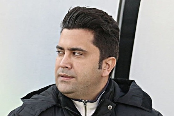  اخباری  بازیکن نساجی باید اخراج می‌شد اما داور مراعات کرد  در بقای ماشین‌سازی شک نکنید