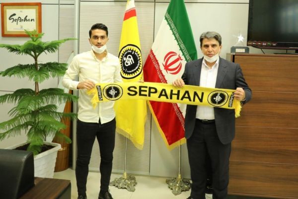  کریمی  پس از زدن گل شرایط برای سپاهان سخت شد  مهم نیست چه کسی گل می‌زند