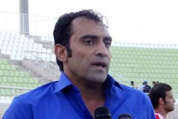 بابایی آقای رضایی، نمیدانستی توپ فوتبال چیست کربکندی در جام جهانی بود