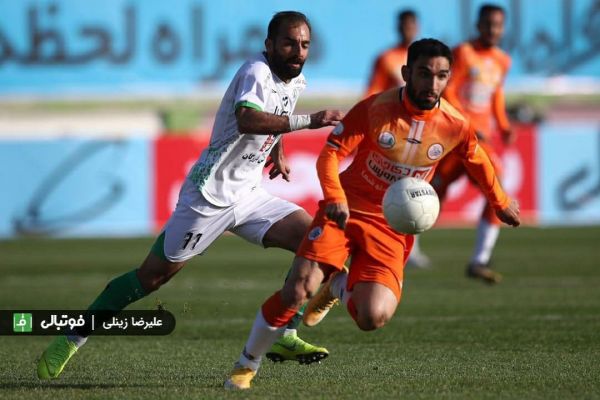  استقلال به دنبال میلاد جهانی و صادق بارانی