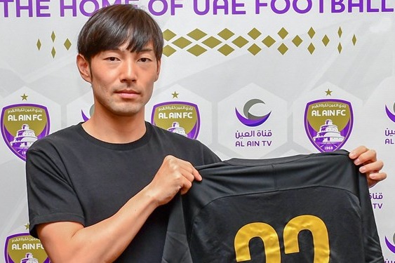 همبازی طارمی رسما به رقیب استقلال پیوست