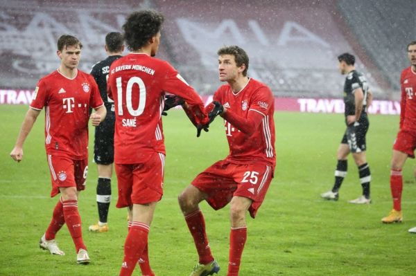 بایرن مونیخ 2-1 فرایبورگ؛ باوارایاییها قصد تسلیم ندارند