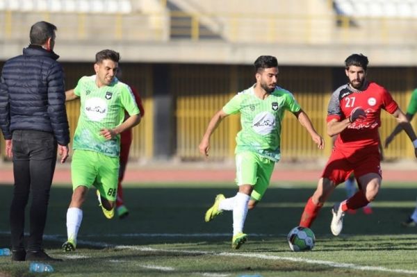  لیگ دسته اول فوتبال  تقابل ویسی با استقلال خوزستان و کار سخت هوادار در انزلی