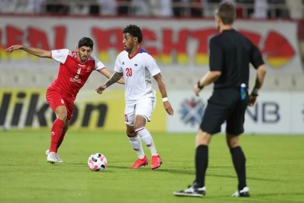  پیشنهاد سپاهان، تراکتور و یک تیم ترکیه‌ای به ترابی