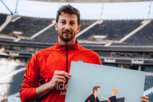  خداحافظی جالب بازیکن اینتراخت  به آرژانتین برمی‌گردم تا رشد پسرم را ببینم