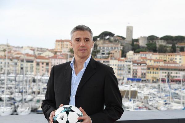 مهاجم آرژانتینی سابق اینتر به مارتینز پیشنهاد کردم به بارسلونا نرود