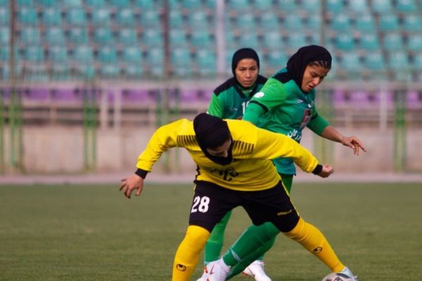 لیگ برتر فوتبال بانوان بم و وچان به فکر انتقام