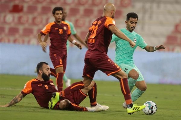 کارشناس داورى تلویزیون قطر خطاى پنالتى چشمى روى محمدى گرفته نشد