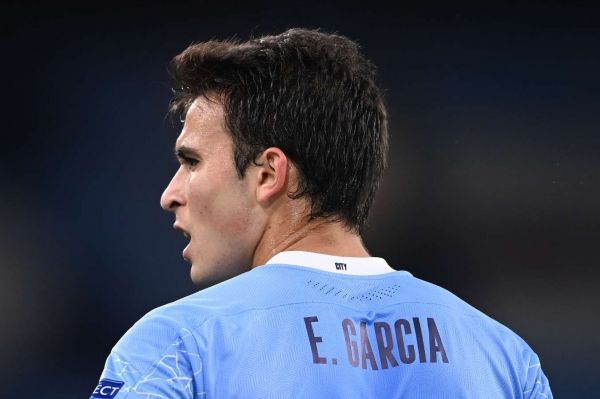 اطمینان گواردیولا از جدایی مدافع مدنظر بارسلونا از سیتی