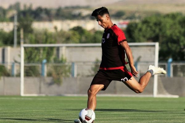  مسلمی‌پور  می‌خواهیم قهرمان شویم تا پُرشورها را خوشحال کنیم