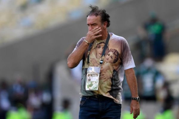  مورد عجیب سرمربی سانتوس؛ تی‌شرتی که یاری نرساند