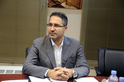  حضور مدیرعامل پیکان بر سر مزار میناوند  عکس