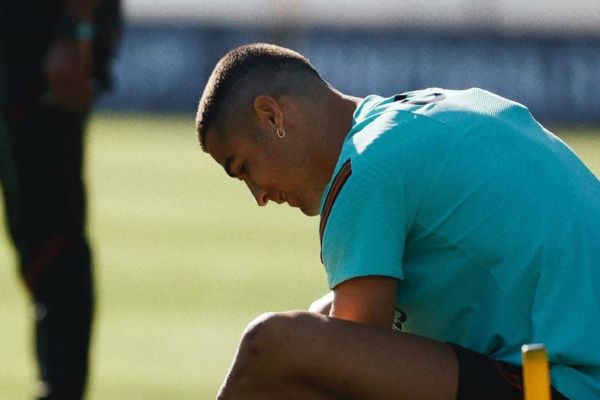 عکس؛ رونمایی رونالدو از کفشهای رنگارنگ نایکی در لباس پرتغال