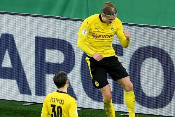 دورتموند 3-2 پادربورن؛ زنبورها جام حذفی را میبرند