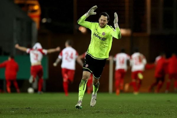 شگفتی در آلمان؛ حذف لورکوزن با درخشش دنیل داوری