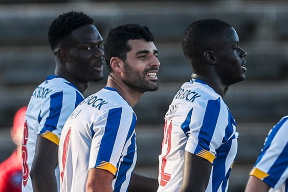 بازیکن پورتو پس از کرونا طارمی را به صرف شام دعوت میکنم