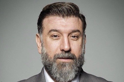  پزشک معالج انصاریان تغییر کرد  حضور پزشک طب سنتی با رضایت خانواده