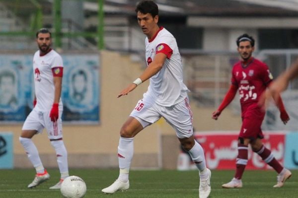 هخامنش تراکتور از غیبت پُرشورها ضربه شدیدی خورد پرسپولیس شکستناپذیر نیست