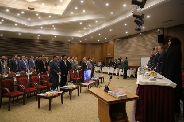  رضاییان با انتقاد از شرایط کنونی فوتبال ایران  آقایان  به خانه بروید و استراحت کنید