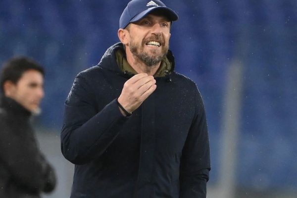 سرمربی کالیاری پس از شکست از تاکتیک رم مقابل بارسلونا استفاده کردم