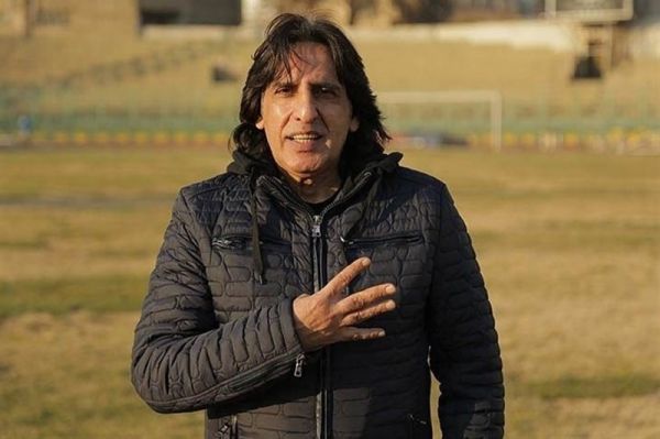  بیانی  فکری خودش هم می‌داند دیدار‌های استقلال تماشاگرپسند نیست