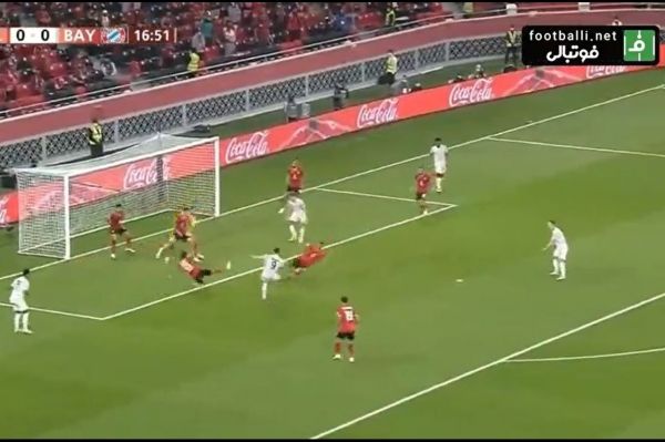 عکس؛ شلوغی جلوی دروازه الاهلی هم مانع گلزنی لواندوفسکی نبود