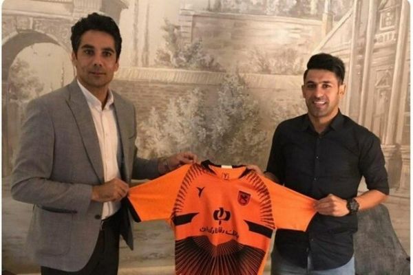  زهیوی در گفت و گو با فوتبالی  فولاد باعث شد من کنار بروم  اگر من را نمی خواهند بگویند