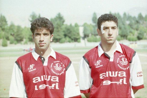 گریههای بهروز برای رفیق 10 سالهاش بند نمیآید