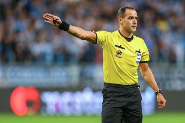  داور دیدار فینال جام باشگاه‌های جهان معرفی شد