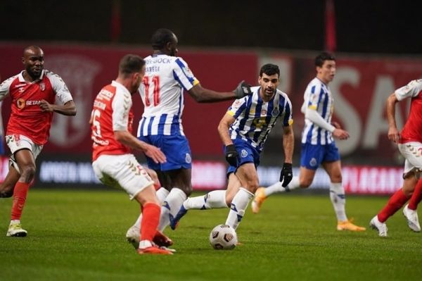 جام حذفی پرتغال تساوی پورتو مقابل براگا با گلزنی طارمی