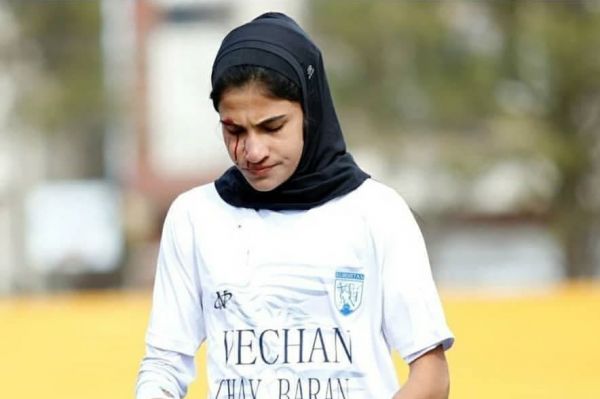 ستاره فوتبال بانوان خواستم مادرم آن مصاحبه را نبیند چون