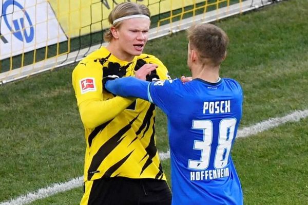  عکس؛ دست به یقه شدن هالند با بازیکن هوفنهایم