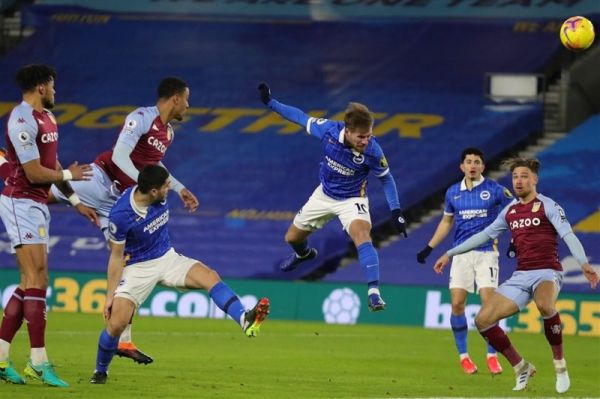 لیگ برتر انگلیس تساوی خانگی برایتون در غیاب جهانبخش استونویلا از شاگردان مورینیو سبقت گرفت