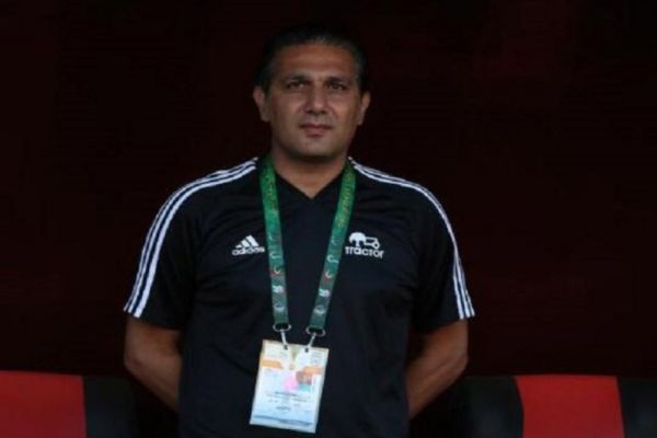  ابراهیمیان  ساختار دفاعی تراکتور وضعیت جالبی ندارد  کادرفنی ماشین‌سازی را در حد و اندازه این تیم نمی‌بینم