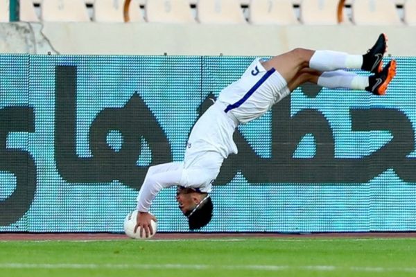 نادر محمدی چگونه میتواند از پیکان جدا شود