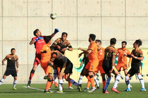 هفته پانزدهم لیگ دسته اول برتری شهرداری آستارا و برد پرگل قشقایی در خانه بادران