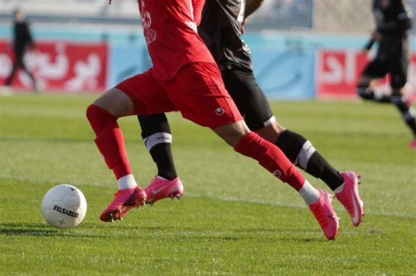 فتاحی متقاضیان خوبی برای مالکیت شهر خودرو وجود دارد