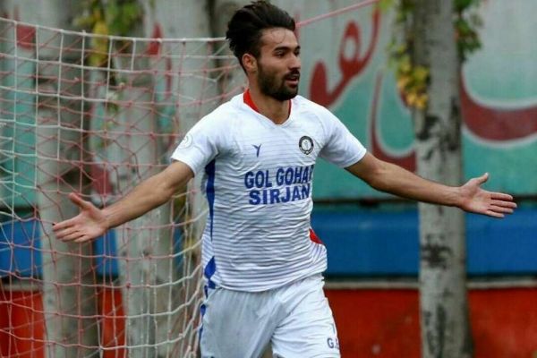 رنجبری در گفت و گو با فوتبالی باید به تصمیم قلعهنویی احترام بگذارم