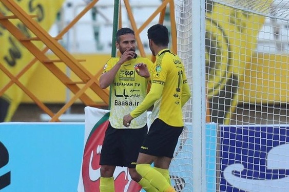  برد پرگل سپاهان مقابل مس رفسنجان با درخشش شهباززاده