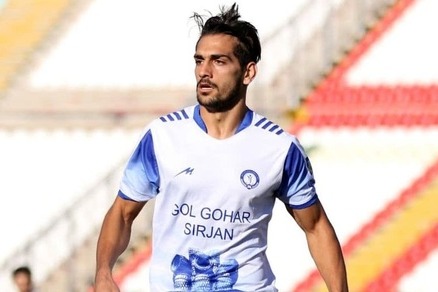  بازیکن گل گهر در دوراهی پیکان و صنعت نفت