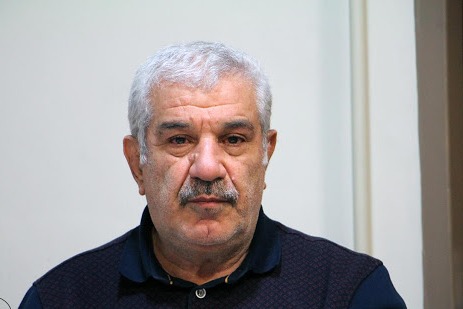 زنگنه رییس هیات فوتبال استان کرمانشاه رییس فدراسیون فوتبال باید دنبال دریافت حق پخش باشد