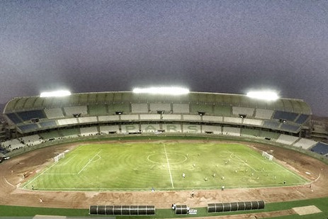 تداوم انتقادها از ورزشگاه پارس شیراز فلاح به حافظیه برگردیم