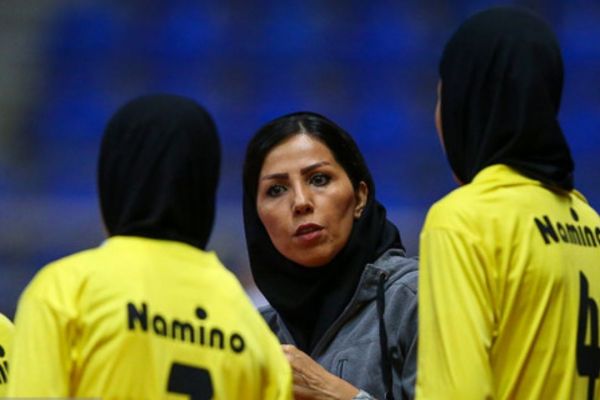 انتقاد سرمربی فوتسال زنان سایپا از حضور نیافتن تیمها در مسابقات