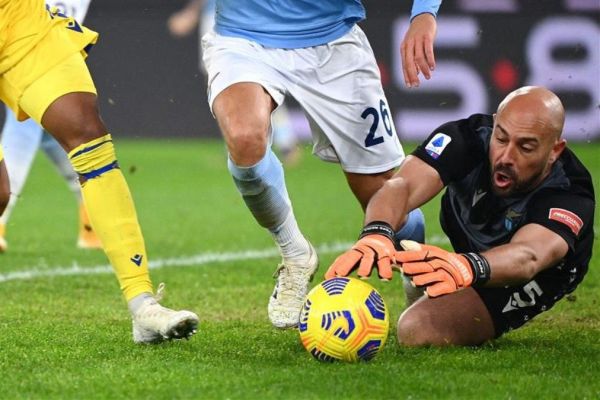 رینا درباره اشتباهات فاحش لاتزیو مقابل بایرن به پای خودمان شلیک کردیم