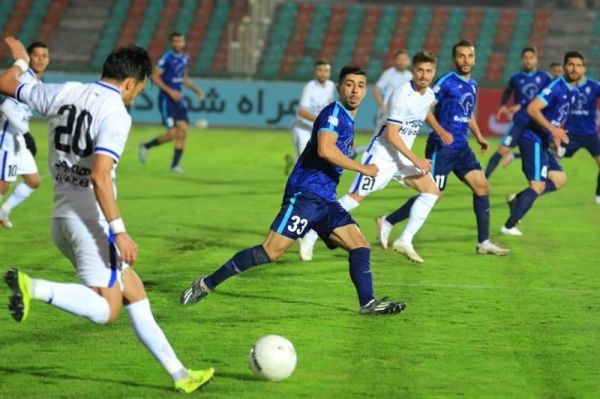  ستاری  در این فصل حتی یک‌بار هم تمرین پرتاب اوت نکرده‌ایم