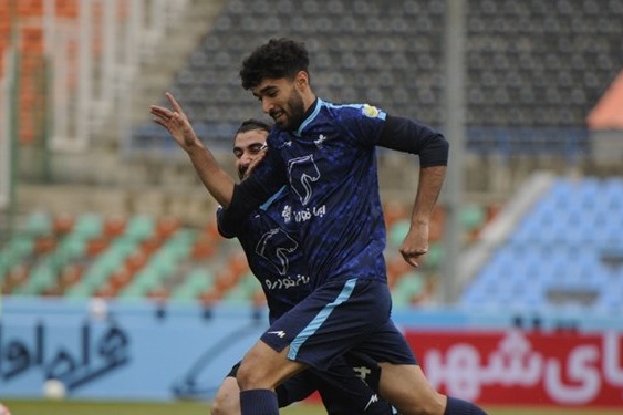  فلاح  روی پرتاب اوت‌های محمدی تمرین خاصی انجام نمی دهیم  امیدوارم به بازیکنی مثل حسینی تبدیل شوم