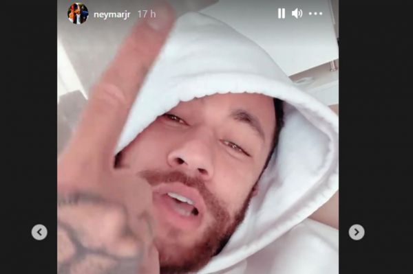 دلخوری نیمار از هوادارانش چرا از من تعریف نمیکنید