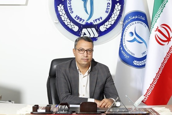 مدیرعامل گلگهر جدایی قلعهنویی از ابتدا منتفی بود باشگاه استقلال کار غیر اخلاقی کرد