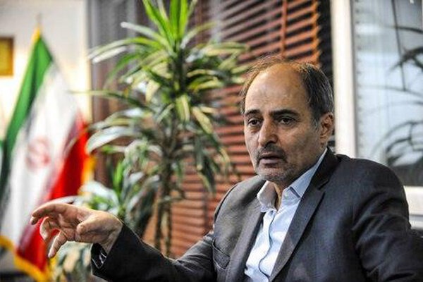  اسلامیان  فوتبال ایران ورشکسته است  نمایندگان مجلس باید رئیس فیفا شوند